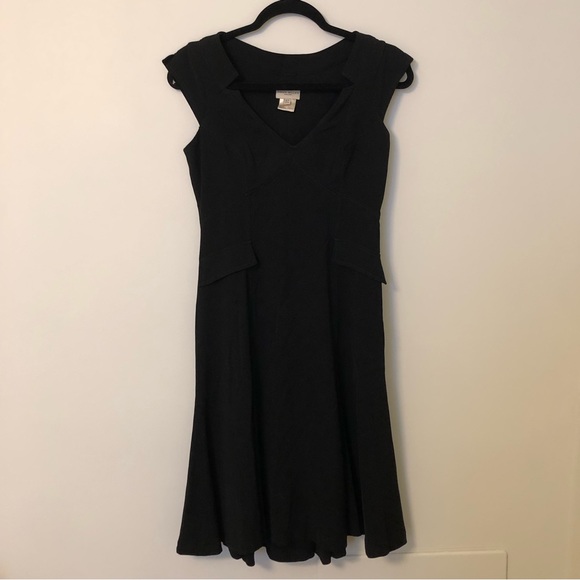 Karen Millen Black Cap Sleeve Dress - Picture 2 of 10